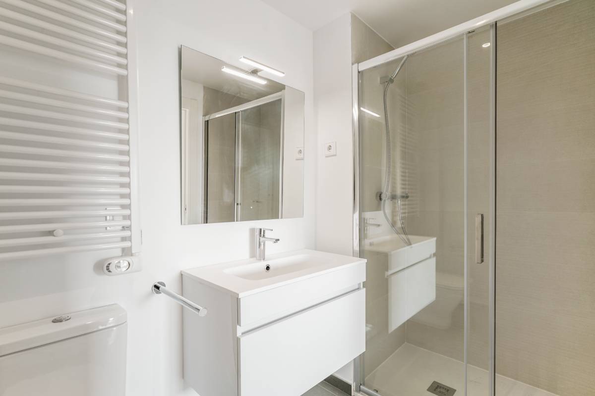 pages/flats/marobert-badalona.image_seo.floor_1_portal_D_door_1_8