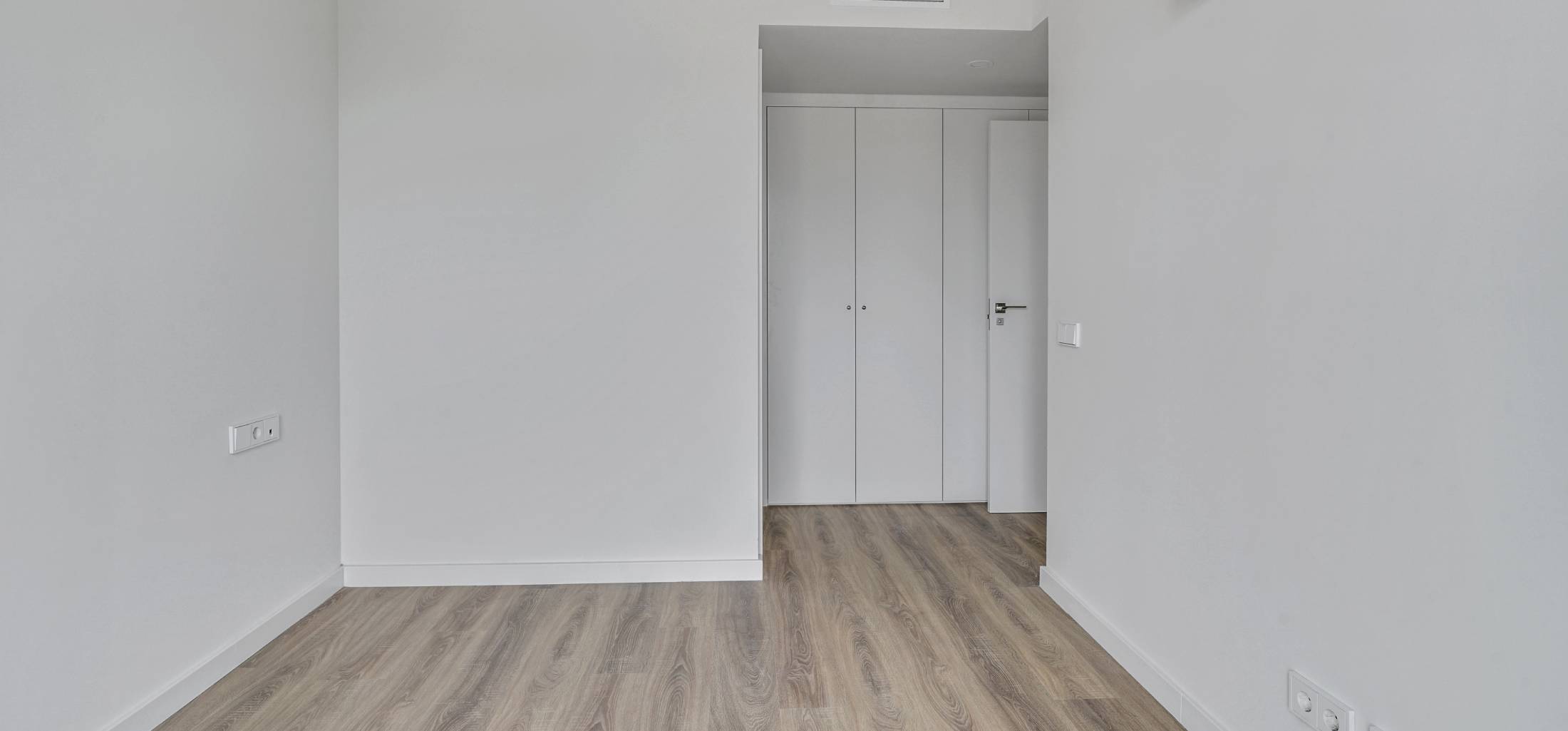 pages/flats/vilabonaplata-barcelona.image_seo.floor_6_portal_E_door_1_7